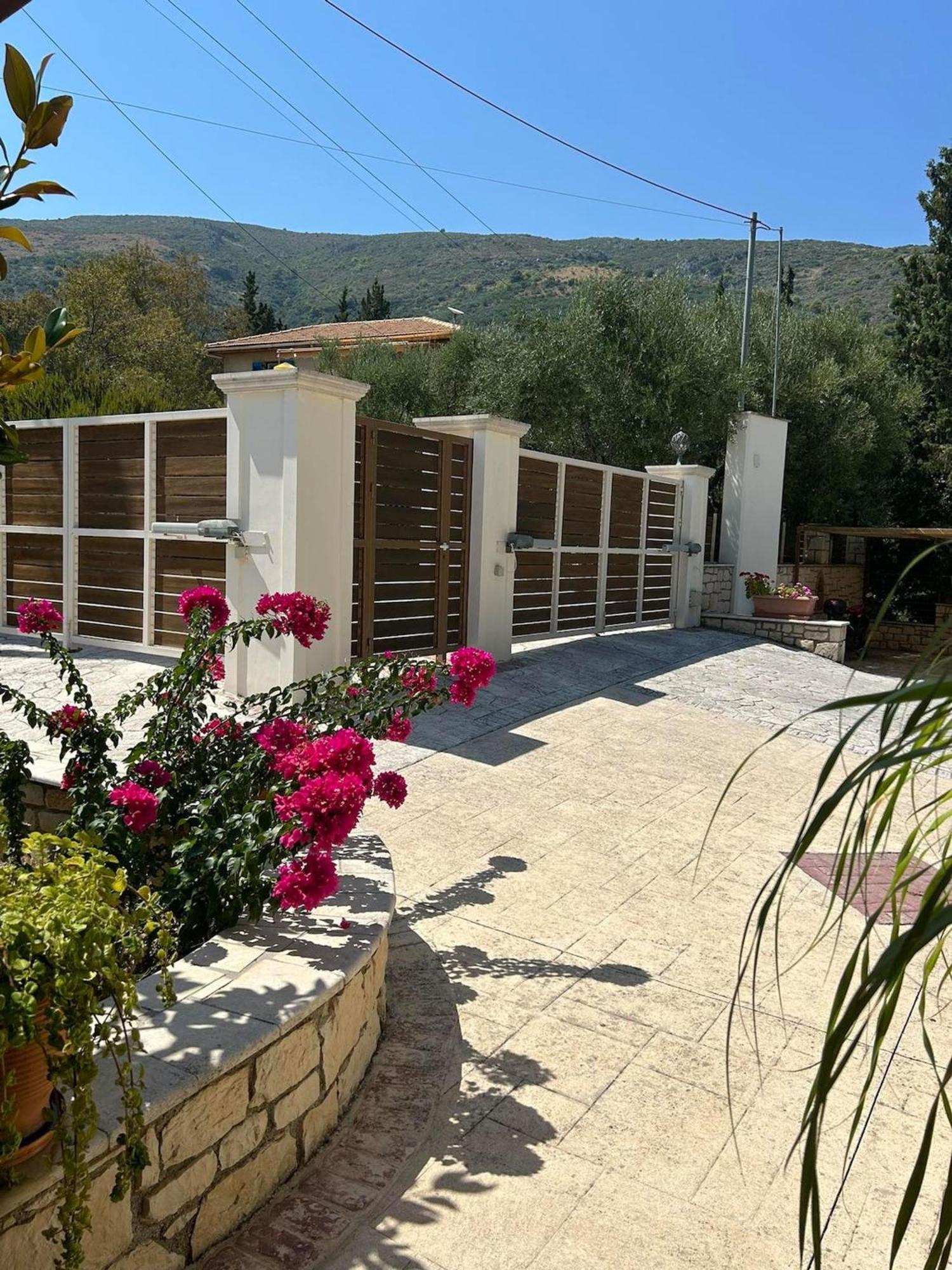 Villa Clairy Muzáki Kültér fotó